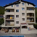 Apartmanhotel Ecem 3*