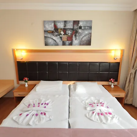 Hotel apartamentowy Ecem 3*