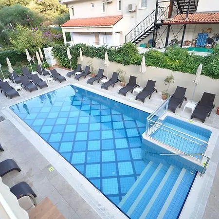 Ecem Apart Otel 3*