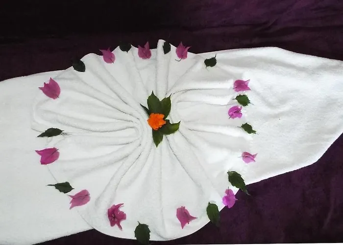 Ecem Hotel apartamentowy Icmeler