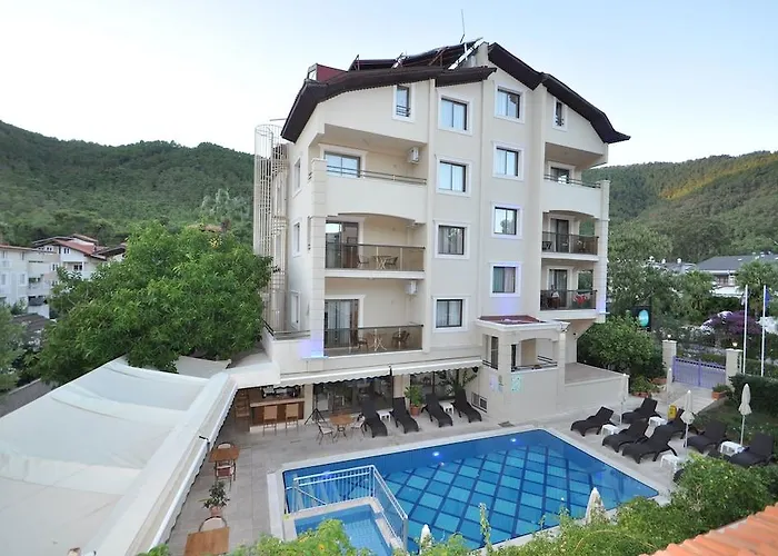 Hotel apartamentowy Ecem Icmeler