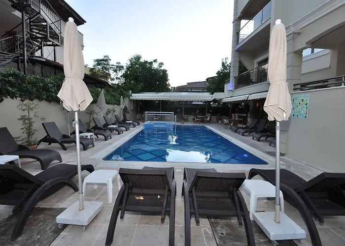 Ecem Hotel apartamentowy Icmeler